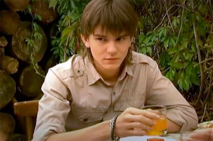 кадр Мальчик и девочка 5