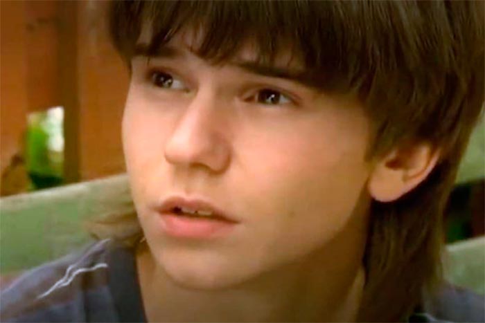 кадр Мальчик и девочка 7