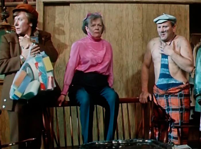 Фильм «Малыш и Карлсон, который живет на крыше» (1971) - сюжет, актеры ...