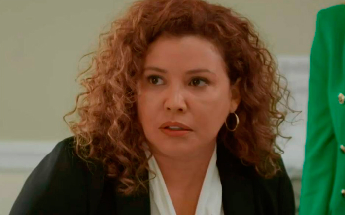 кадр Маме снова 19 2