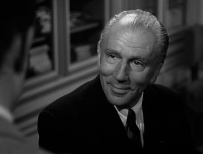 Кадр из фильма Манина, девушка без покрывала кадр Манина, девушка без покрывала 4