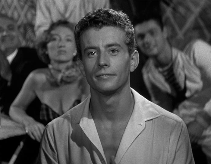 Кадр из фильма Манина, девушка без покрывала кадр Манина, девушка без покрывала 5