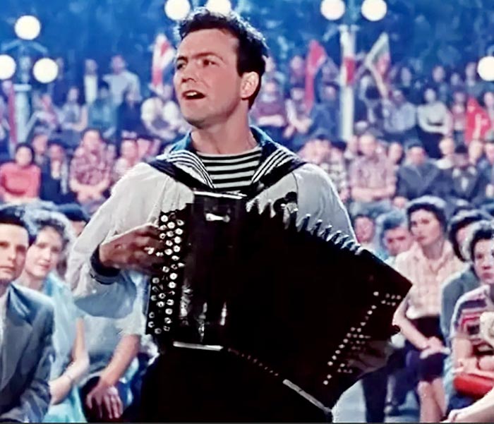 кадр Матрос с Кометы 2