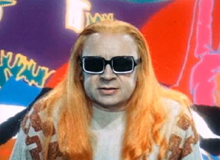 кадр Маяковский смеется 2