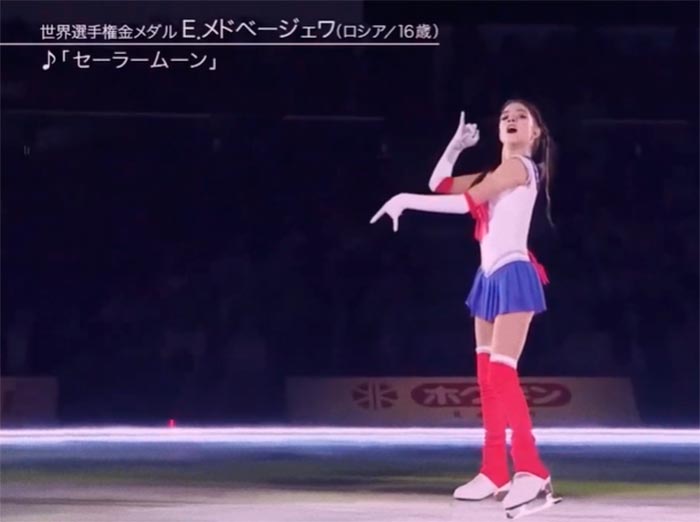 кадр Медведева против Медведевой 4