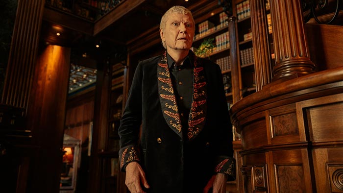 кадр Мегалополис 8