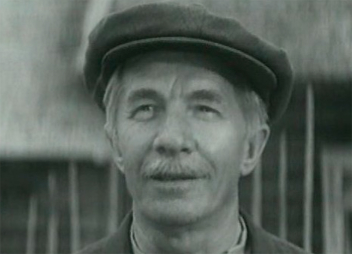 кадр Месяц август 7