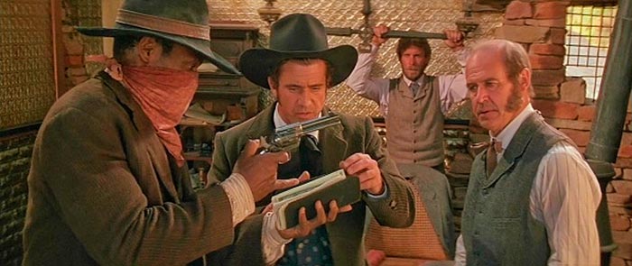 Кадр из фильма Мэверик кадр Мэверик 11