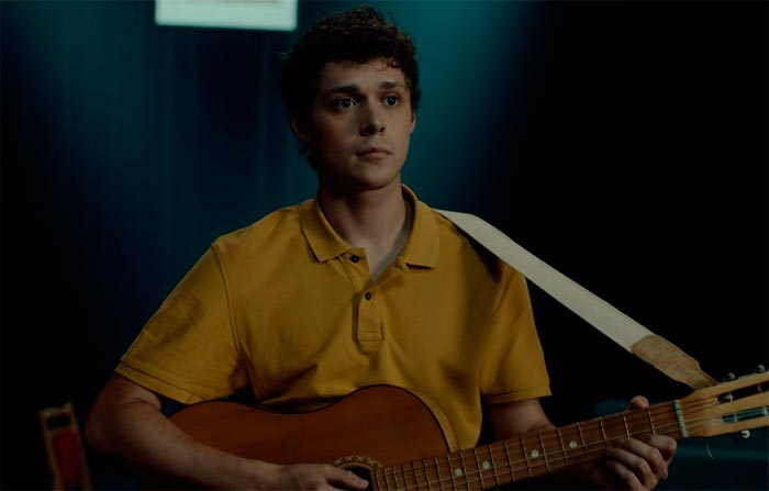 кадр Между нами лето 2