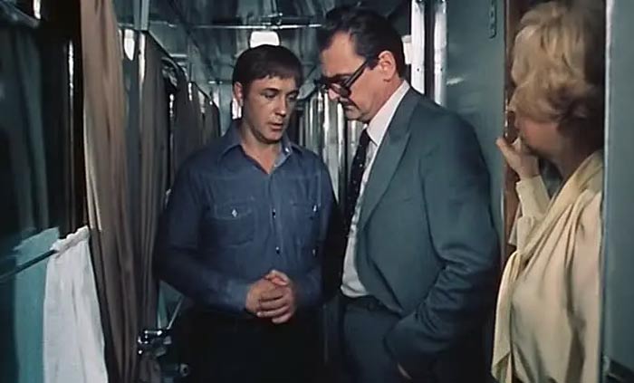 кадр Мы, нижеподписавшиеся 3