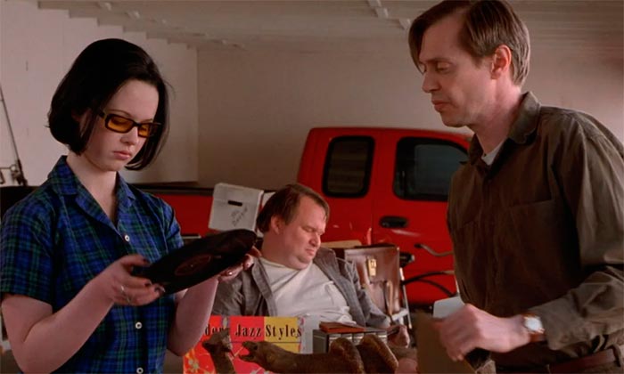 Кадр из фильма Мир призраков кадр Мир призраков 3