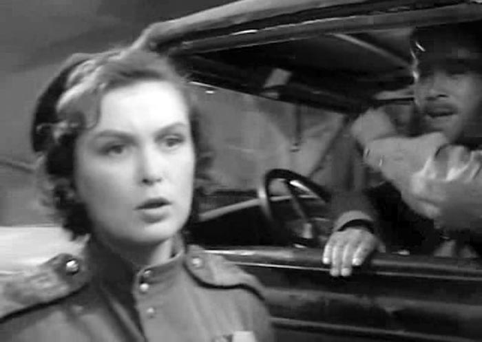 кадр Мир входящему 8