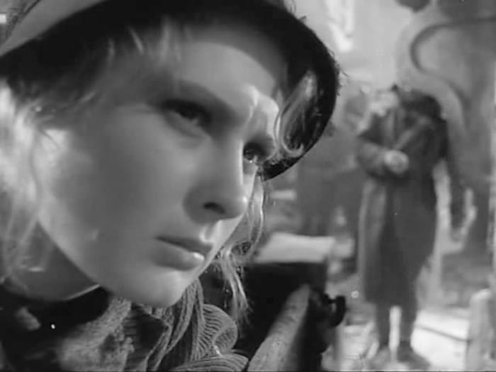 кадр Мир входящему 9