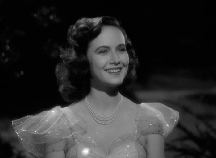 кадр Миссис Минивер 5
