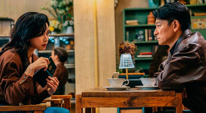 Кадр из фильма Миссия в Москве кадр Миссия в Москве 4