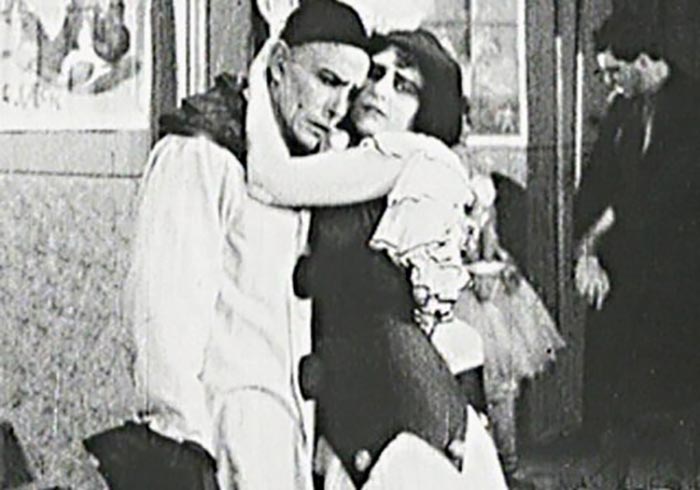 кадр Молчи, грусть, молчи 4