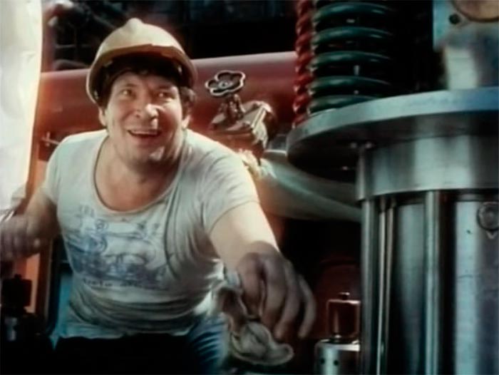 кадр Молодой человек из хорошей семьи 5