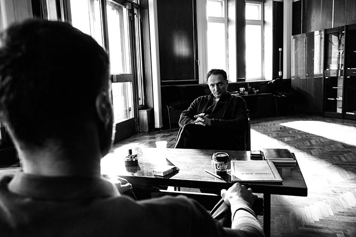 кадр Монохром 6