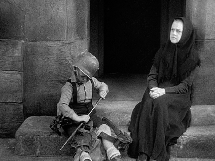 Фильм «На западном фронте без перемен» (1930) - сюжет, актеры и роли ...