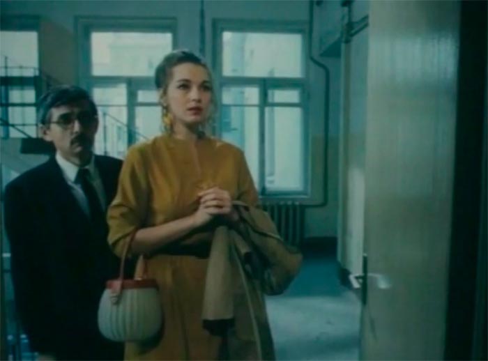 кадр Над тёмной водой 9