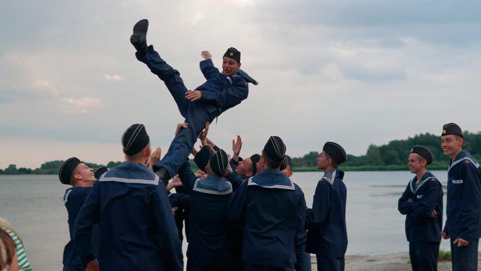 кадр Нахимовцы. Янтарный берег 11