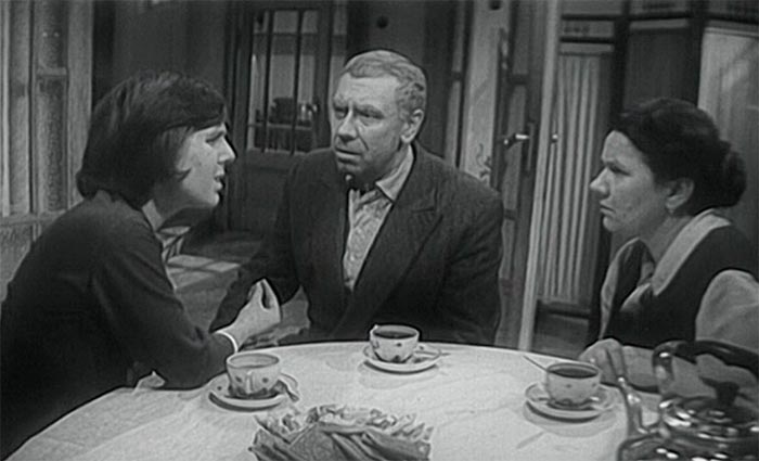 Кадр из фильма Наш дом кадр Наш дом 4