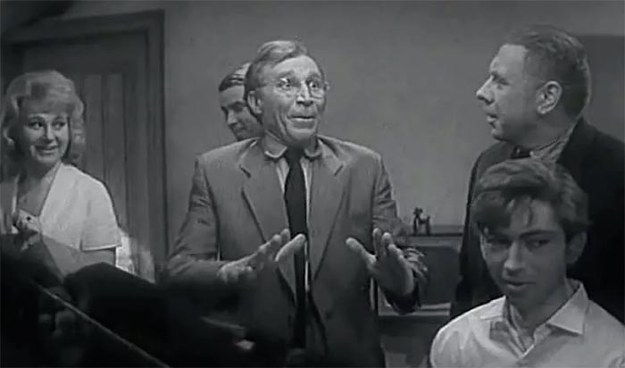 Фильм «Наш дом» (1965) - сюжет, актеры и роли, кадры из фильма