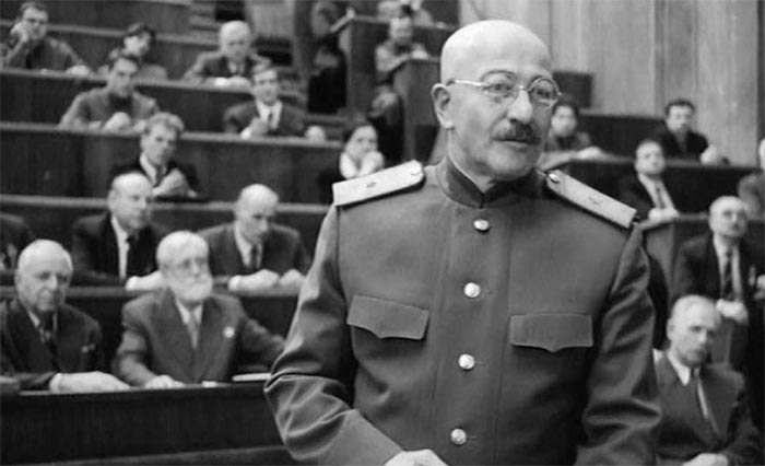 кадр Не хлебом единым 6