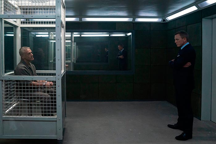 кадр фильм Не время умирать 9