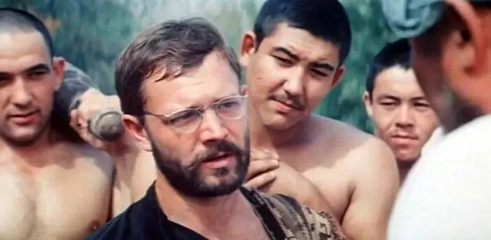 кадр Непобедимый 12