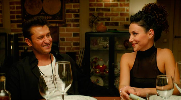 Кадр из фильма Неприличные гости кадр Неприличные гости 8