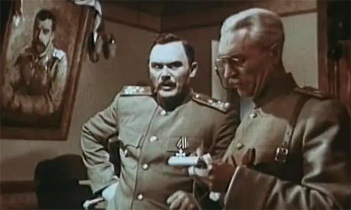 Кадр из фильма Незабываемый 1919 год кадр Незабываемый 1919 год 7