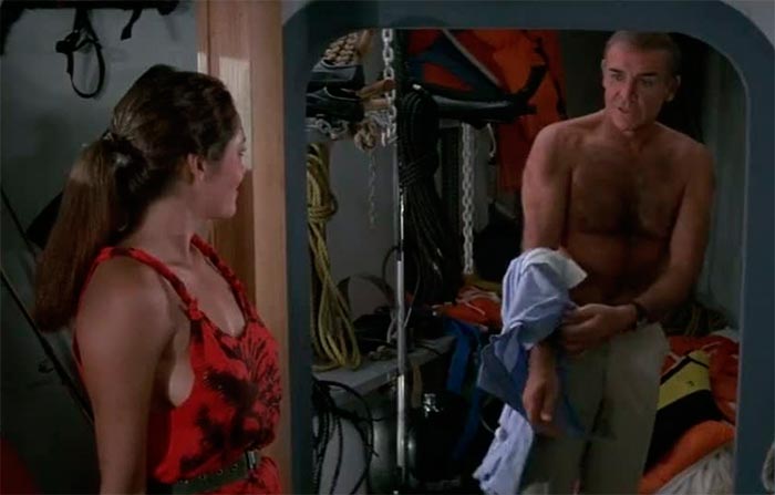 кадр Никогда не говори никогда 10