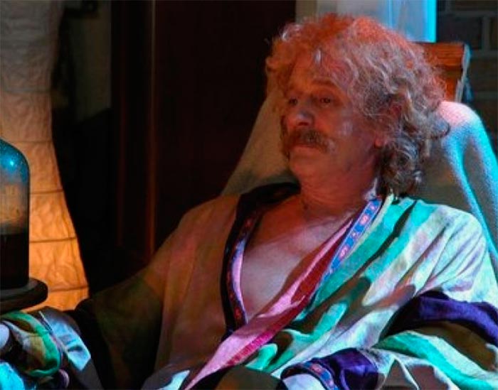 кадр Ниоткуда с любовью, или Весёлые похороны 6