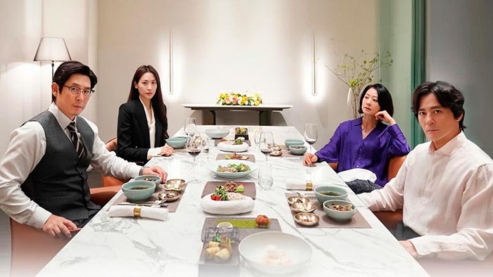 Кадр из фильма Нормальная семья кадр Нормальная семья 6