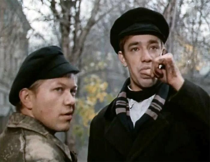 Кадр из фильма О друзьях-товарищах кадр О друзьях-товарищах 9