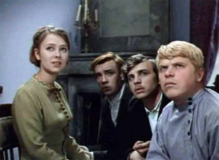 Кадр из фильма О друзьях-товарищах кадр О друзьях-товарищах 10