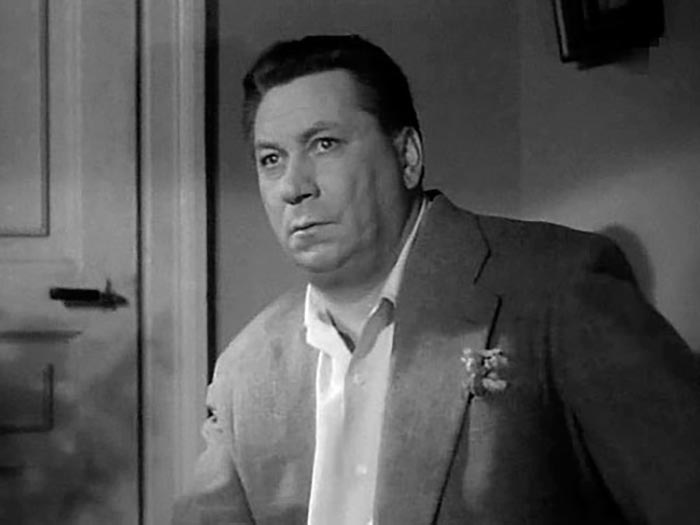 кадр Обыкновенный человек 2