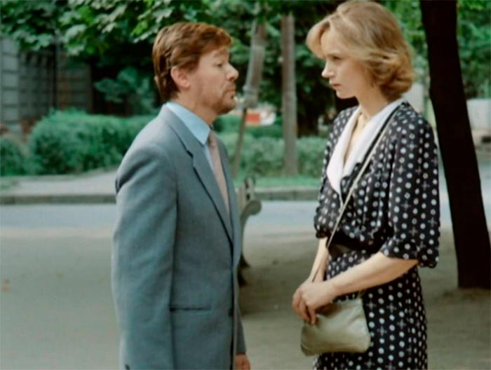 Кадр из фильма Одинокая женщина желает познакомиться кадр Одинокая женщина желает познакомиться 2