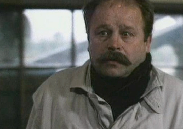 кадр Одинокий игрок 6