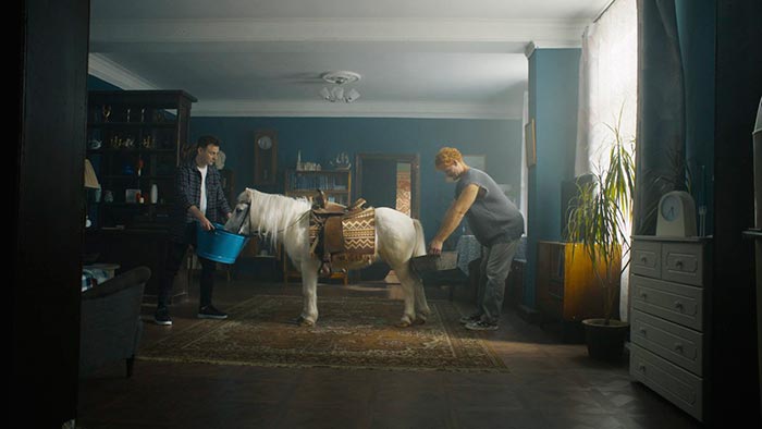 кадр Одна дома. Великолепная пятерка 11