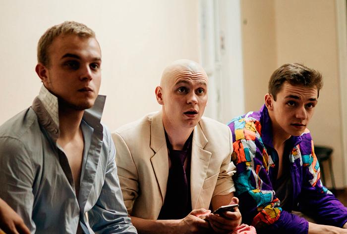 Кадр из фильма Одним днём кадр Одним днём 4