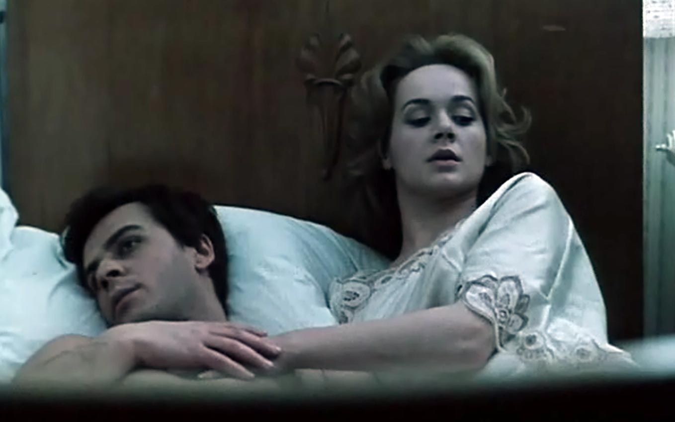 кадр Офицер с розой 31