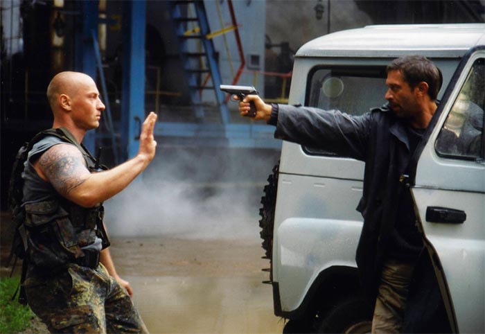 Кадр из фильма Охота на пиранью кадр Охота на пиранью 8