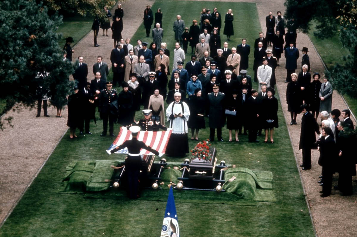 Кадр из фильма Омен кадр Омен 13