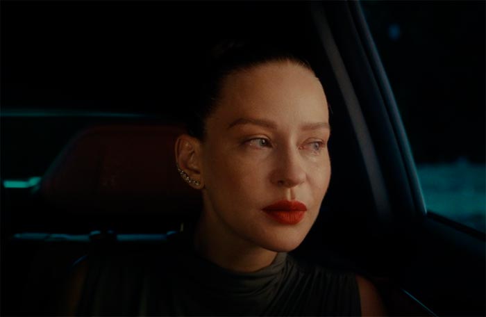 кадр ON и Она 4