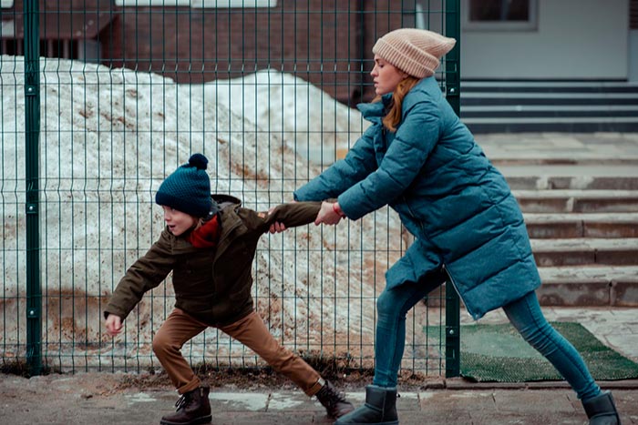 кадр Он + она 6