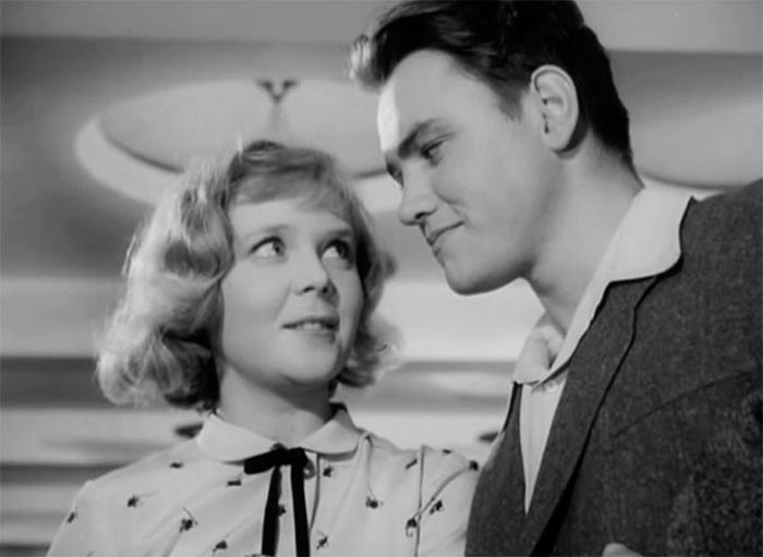 кадр Они встретились в пути 2