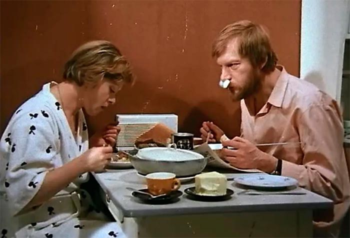 Фильм «Опасный возраст» (1981) - сюжет, актеры и роли, кадры из фильма