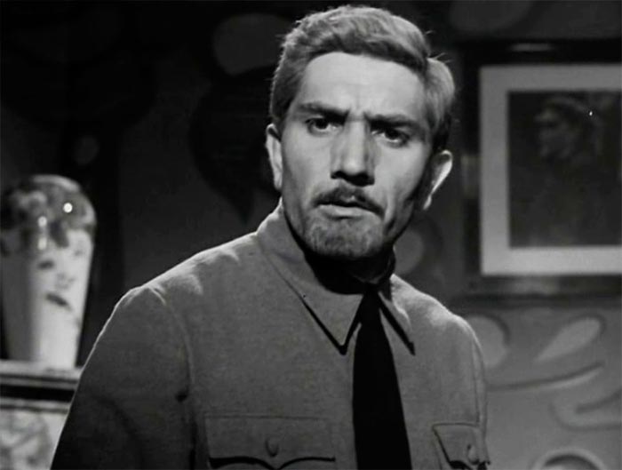 кадр Операция Трест 4